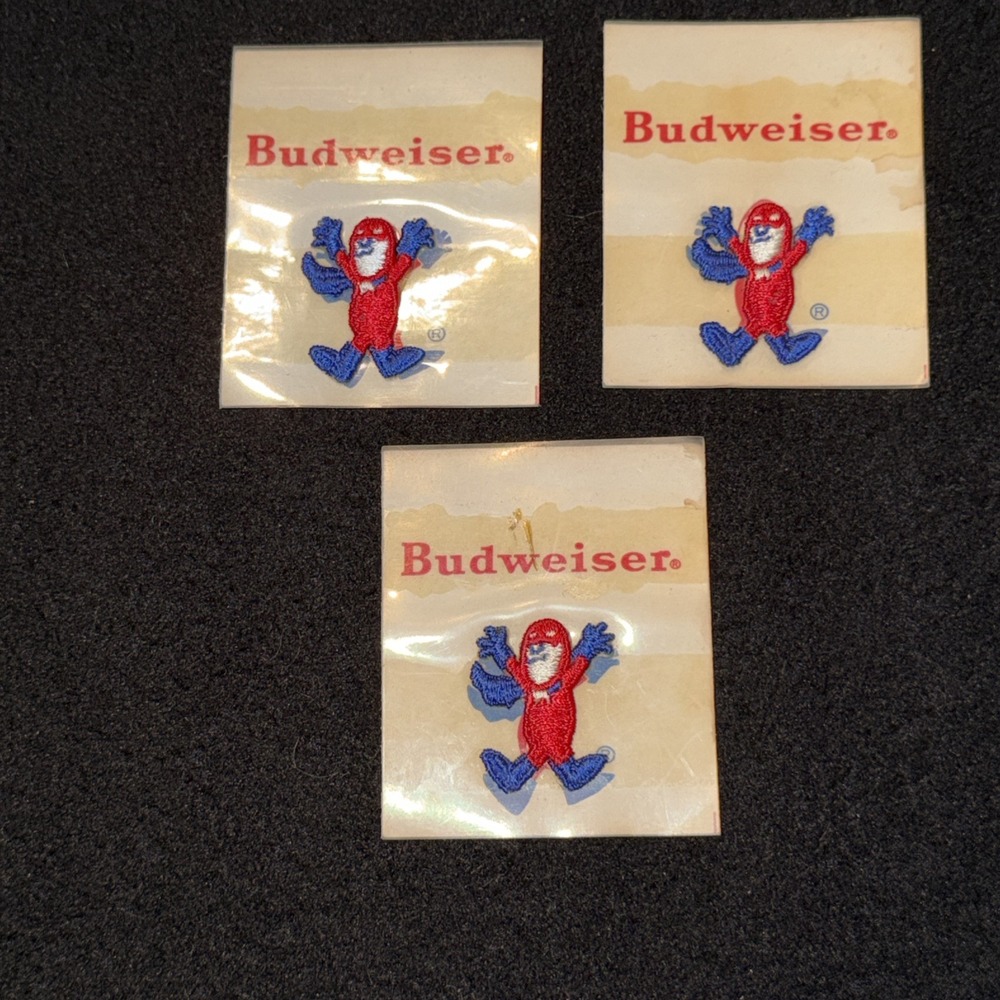 BUDMAN VINTAGE BUD BUDWEISER VINTAGE PATCHES